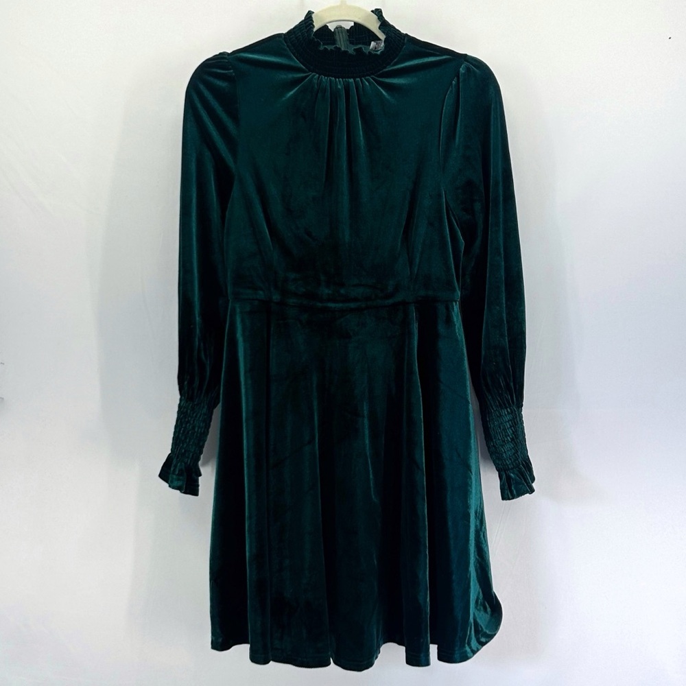 Baltic Born Tina Emerald Green Velvet Long Sleeve Mock Neck Mini Dress Small NWT
